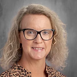 Portrait of Tracy Pratt, Teacher